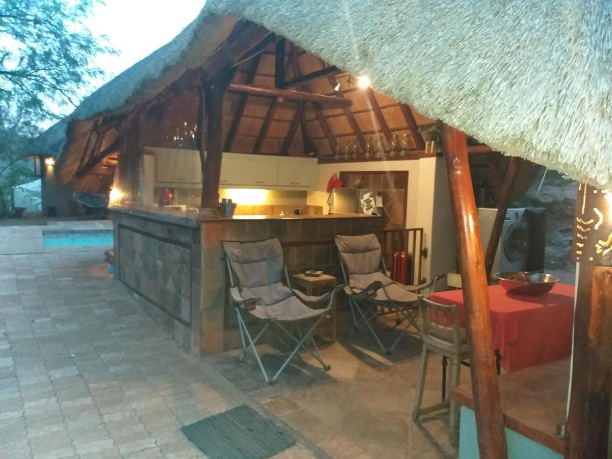 Adorable Unique Guest House - African Bush Feel Kalkheuvel Bagian luar foto